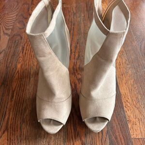 ALDO Beige Mesh Panel Peep Toe Booties – High Heel Platform